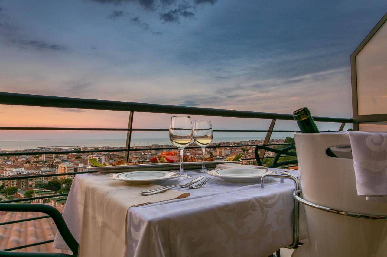 Bellavistarelax Hotell Giulianova Eksteriør bilde
